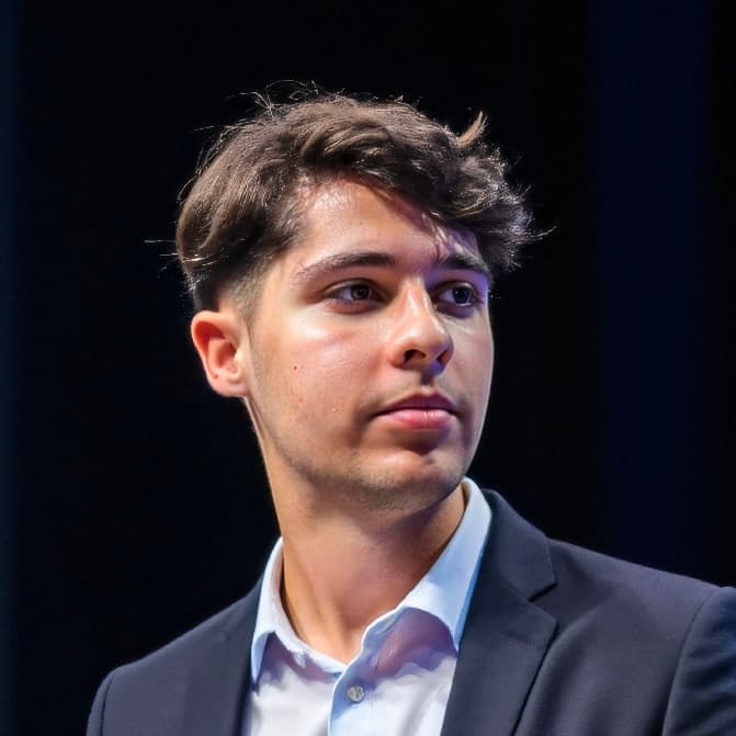 Portrait de Ghali Benslimane, réalisateur